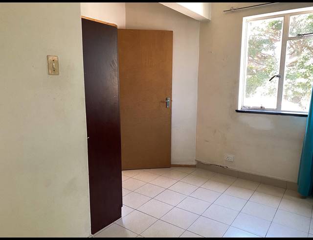 0.5 BEDROOM FLAT FOR SALE IN GLENWOOD